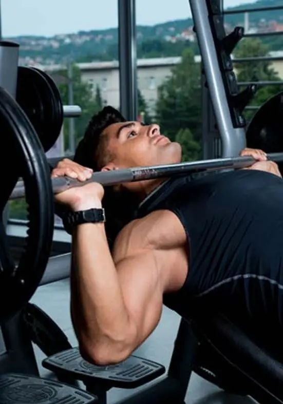 Qual método de treino é mais eficiente para a hipertrofia muscular?
