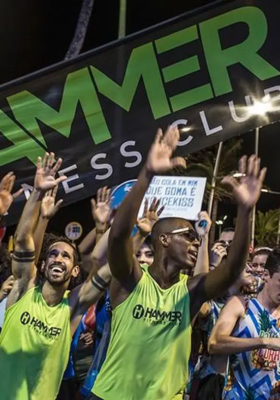 Equipe da Hammer Fitness Club animará folião do bloco Banana Coral com as coreografias do momento 