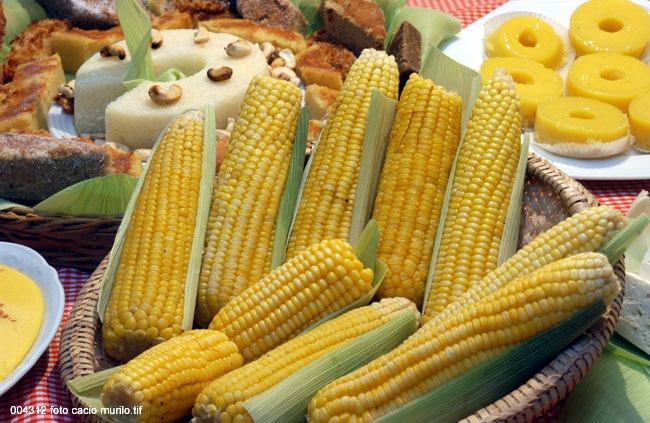 Saiba como aproveitar as comidas do período junino, sem exageros!